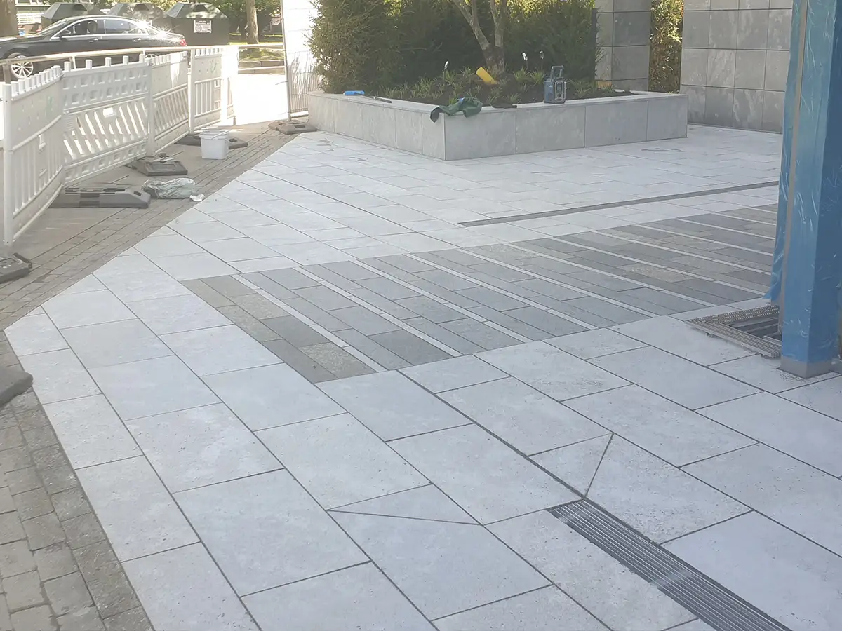 zweifelhaft projekt 025